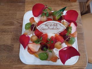 変換 ～ 20230329毛利店長誕生日です 4歳000000.jpg