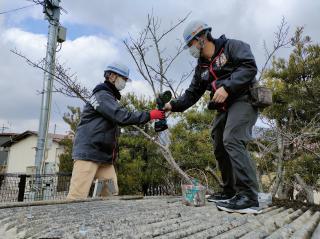 変換 ～ 20220126毛利と手銭で共同作業　ボルト止め000073.jpg