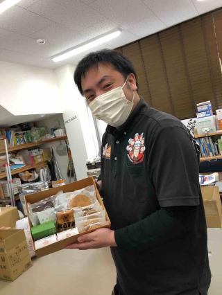 変換 ～ 20220407 板垣店長フライング誕生日000002.jpg