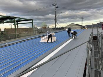 新社屋ストーリー⑰～屋根施工完了～