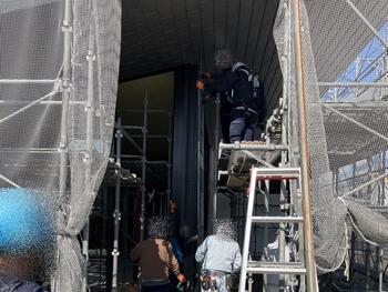 22新社屋外壁塗装ガラスはめ込み013 - コピー.JPG