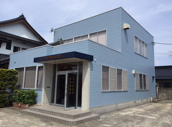 劣化の激しいサイディング箇所を張り替え、防水塗装でしっかり保護