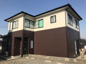 ビデオ診断で屋根の劣化状態が良く分かりました。10年保証も安心できました。